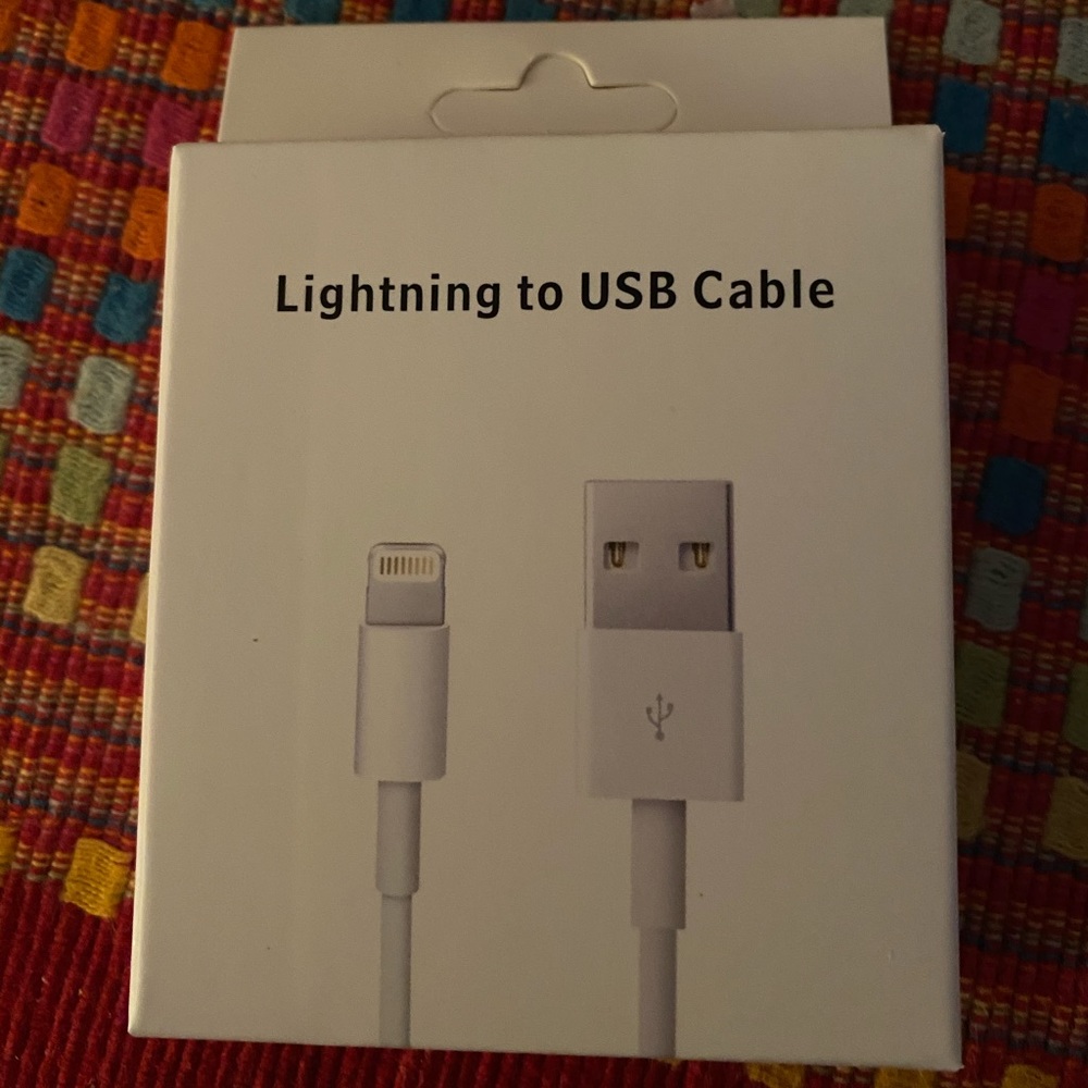 IPHONE CHARGES - Picture 2 of 4